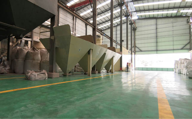 1-210Q5003335.jpg